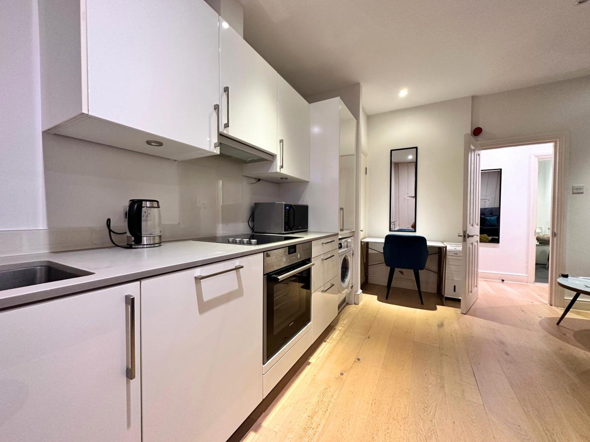 Mayfair By Oxford Street - Luxurylondonstays * London